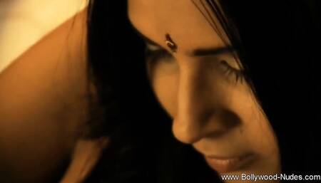 Indian Lust Delivered By Indian Babe From Bollywood