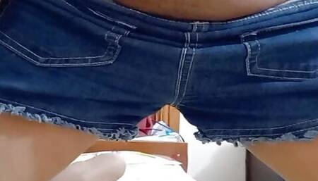 Gets Hot Deepali masturbates and sends video to boyfriend then goes viral - Desi Smart girl