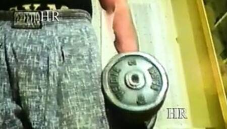 Italian amateur 90s with a libidinous lady