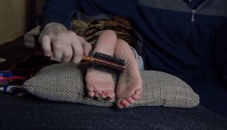 Ticklish soles of my best female friend (720p)