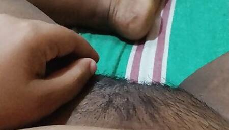 Virgin pooja ready to mastrubating in the morning with wet pussy