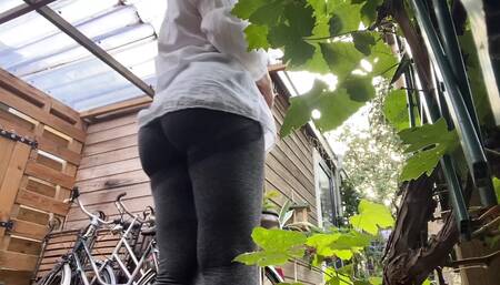 Baby! Come to me!..)))