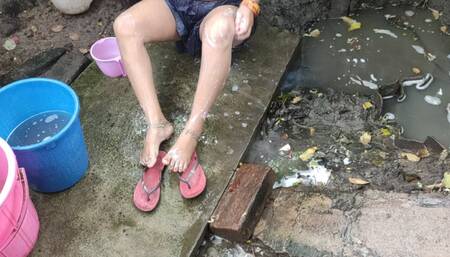 Bhabhi ki hot boobs and sexy figures