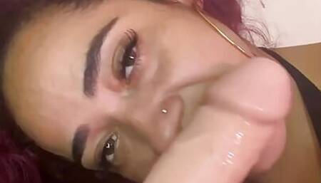 Sucking a big white dick pt 1