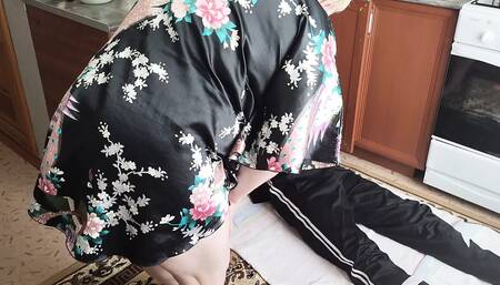 my husband said to save money, so I paid the plumber with sex and blowjob