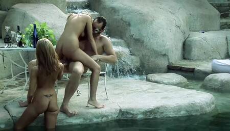 Lyndsey Love and Lacey Love fuck a cock in a tub