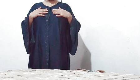 Pakistani Muslim Milf With Huge Ass Mastrubating