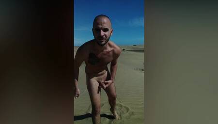 Jerking off in the dunes