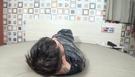 LESBIAN SITTING KISSING AND FART ON SLAVE PART 1 BY BRUNA PAES PUCCA AND DANIEL SANTIAGO CAM BY ALINE FULL HD