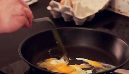 Take A Bite - S40:E8