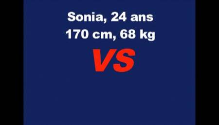 French wrestling : Sonia VS Veronike - Amazon's Prod
