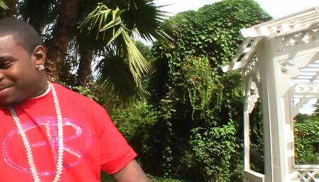 Chyanne Jacobs And Diamond Star Love Bouncing Thier Booties