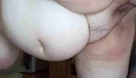 fuck a fat woman and cum in a meaty pussy