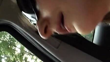 This is how Anna masturbates like a big slut in the car - Stories of Italian housewives!