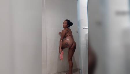 Will you join me to take this delicious bath?