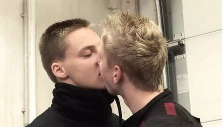 Hot mechanic turns on customer hard and has great gay sex with him