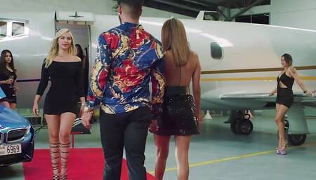 we pink our pussies in scissors GGmansion