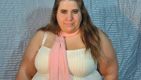 SLOPPY BLOWJOB AND DILDO RIDING