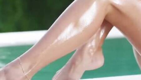 TUSHY Anal-enjoying Venera Getting 1 Of A Kind Service from Masseuse