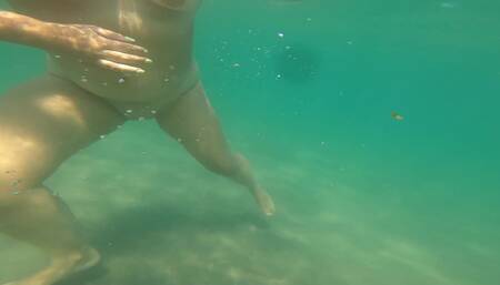 come swimming with me