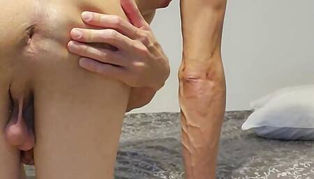 NAKED LATINO SPREADING ASS AND COCK SPITTING!