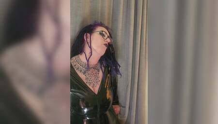 BBW wearing pvc getting fucked standing up by fuck machine