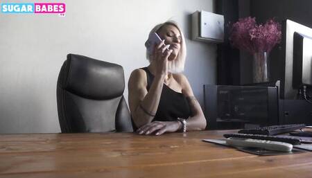 Endearing Am's strap on dirt