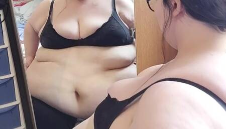 SSBBW BBW MIRROR TALK AND BELLY PLAY