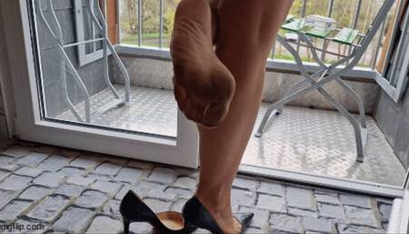 Business woman with dirty and sweaty feet in pantyhose 4 HD mp4 1920x1080