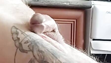 FAT WOMAN CLOSE-UP FINGERING MY COCK BEFORE CUMSHOT