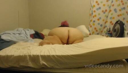 Farting SSBBW Housewife AVI