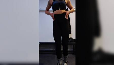 Flexing after legday ????????