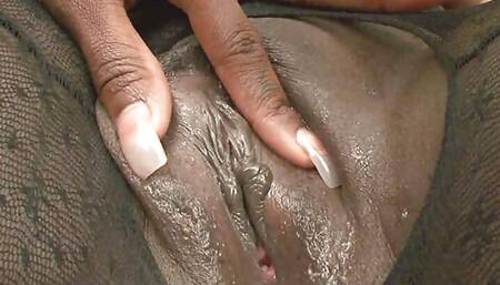 SEXY BLONDE ENJOYS RIDING A HARD COCK AFTER AN OCEAN SWIM