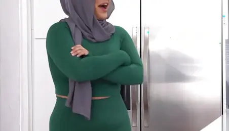 Sexy Tight Hijab - Sexy Hijab Porn Videos (12) - FAPSTER