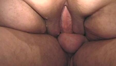 BBW mature amateur lady with a huge ass loves sex