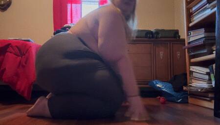 BBW Torn Leggings Masturbation