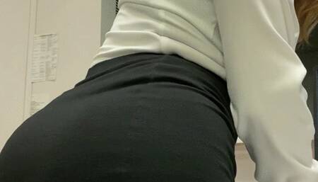 Squirting Secretary for hire