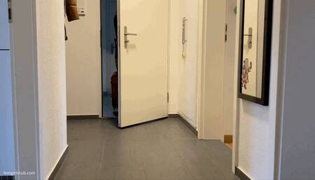 FLIGHT ATTENDANT HAS SMELLY NYLONS - MOV Mobile Version