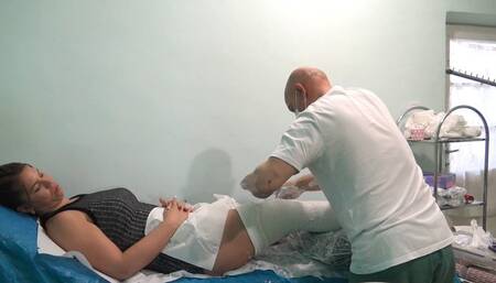 Fanni arrive in the hospital