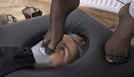 Socks and nylons after 14 days in warm boots (small version)