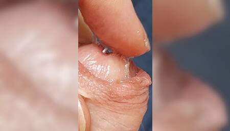 Precum Play