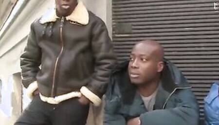 Mira Cuckold Gets 4 Servings Of Long African Penis Chocolate Into Gang Bang