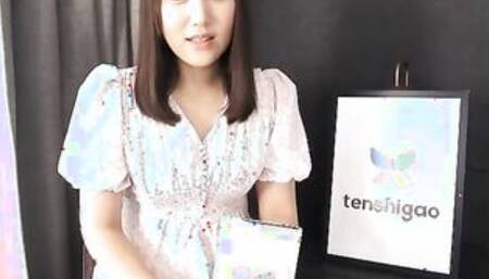 Yotuba Kawai was an Idol in Japan and now wants to be a JAV star