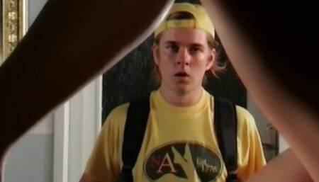 Sexy MILF Nina Hartley Fucking in the Living Room With Her Bubble Butt