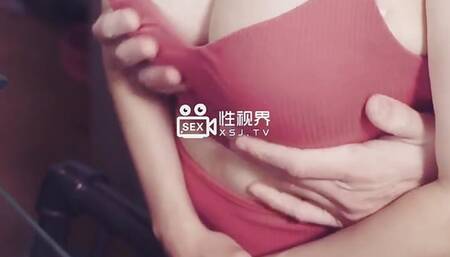 Endless sex at home with big-breasted wife