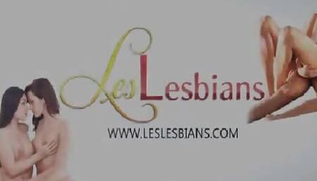 Natural European Lesbians Making Sweetest Love!