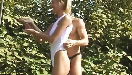 Chickfriend's oiled scene