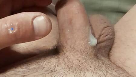 Rub the dick cool cumm