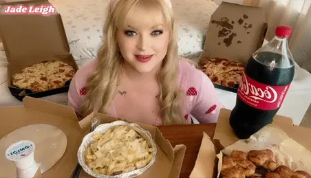 Bbw Eating Porn - Bbw Eating Porn Videos (68) - FAPSTER