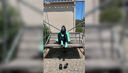 Latex hijab girl gets too horny